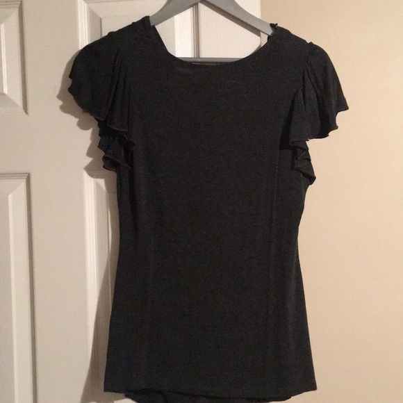 NWOT Ruffled Top! - Picture 3 of 3